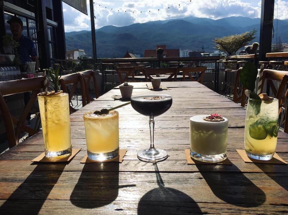 Hotel Yayee Chiang Mai Zewnętrze zdjęcie